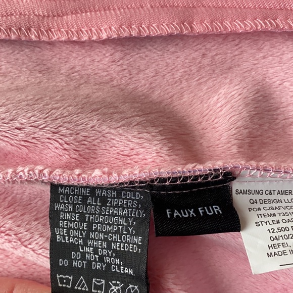 Snozu girls jacket with faux fur size L (14-16) with hood new with tags - Picture 7 of 14